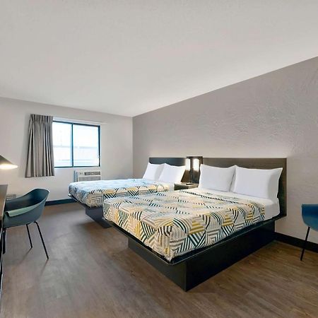 Motel 6-Oak Creek, Wi Εξωτερικό φωτογραφία