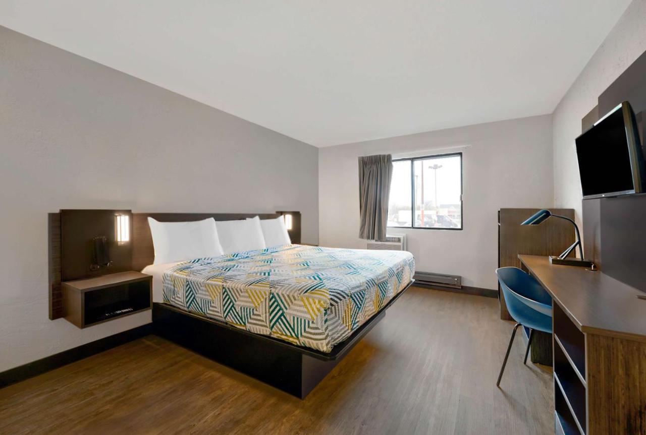 Motel 6-Oak Creek, Wi Εξωτερικό φωτογραφία