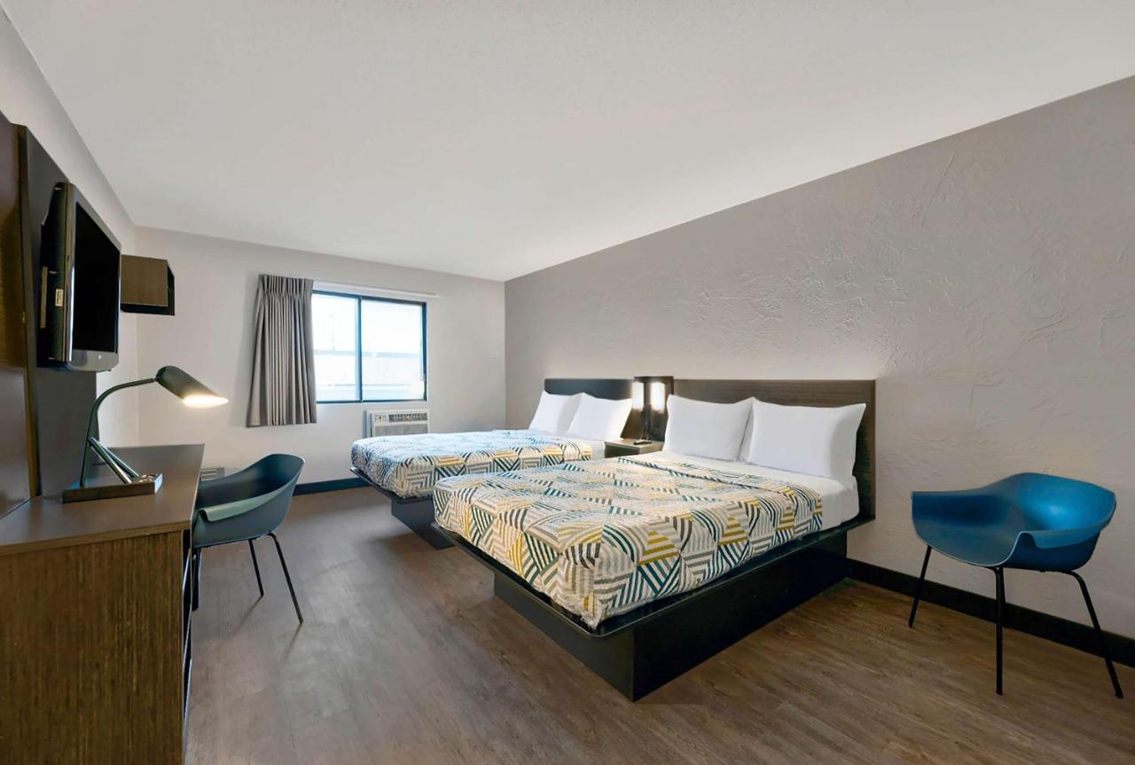 Motel 6-Oak Creek, Wi Εξωτερικό φωτογραφία