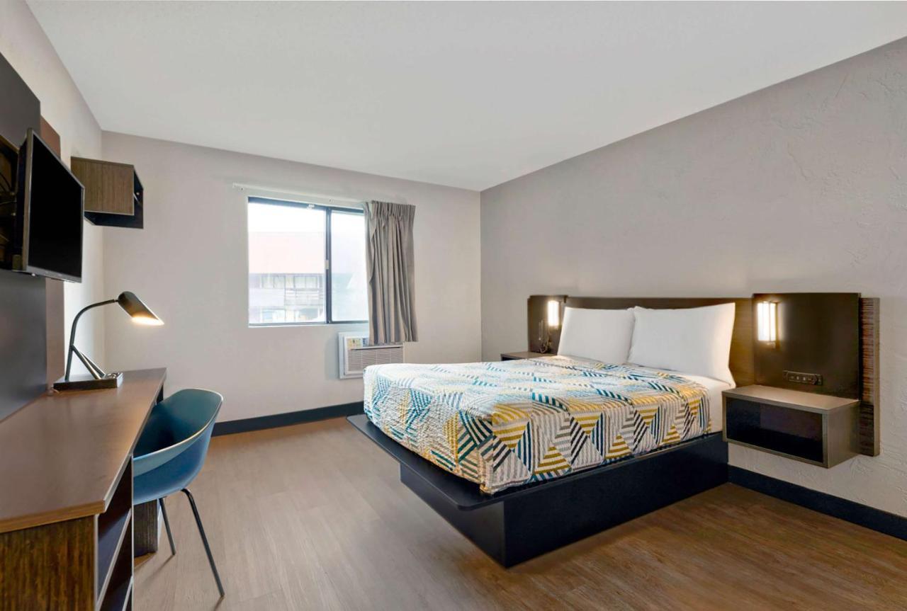 Motel 6-Oak Creek, Wi Εξωτερικό φωτογραφία