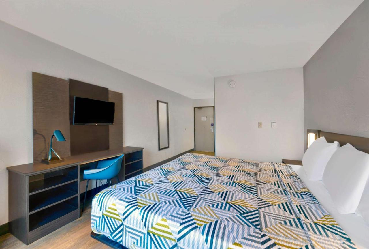 Motel 6-Oak Creek, Wi Εξωτερικό φωτογραφία