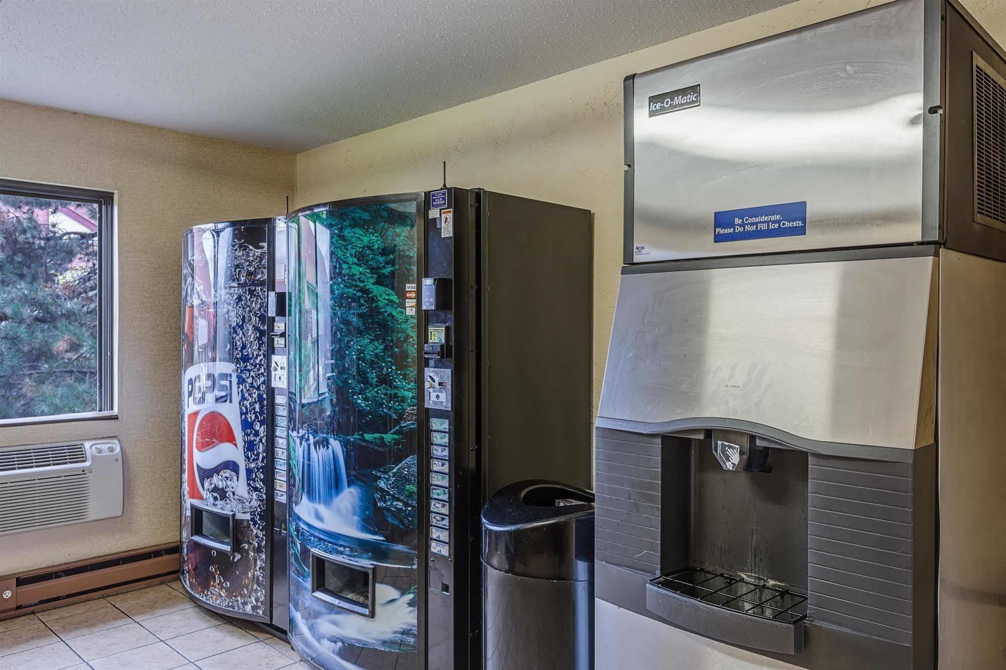 Motel 6-Oak Creek, Wi Εξωτερικό φωτογραφία